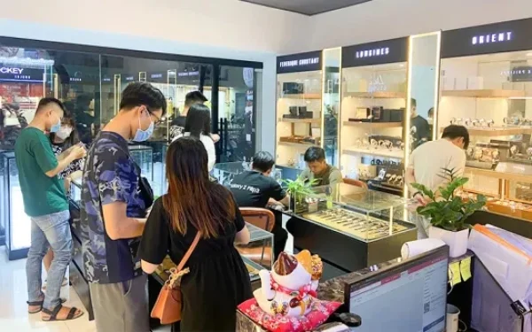 Top 5 mẫu đồng hồ Tissot nữ mới nhất 2023 thu 06